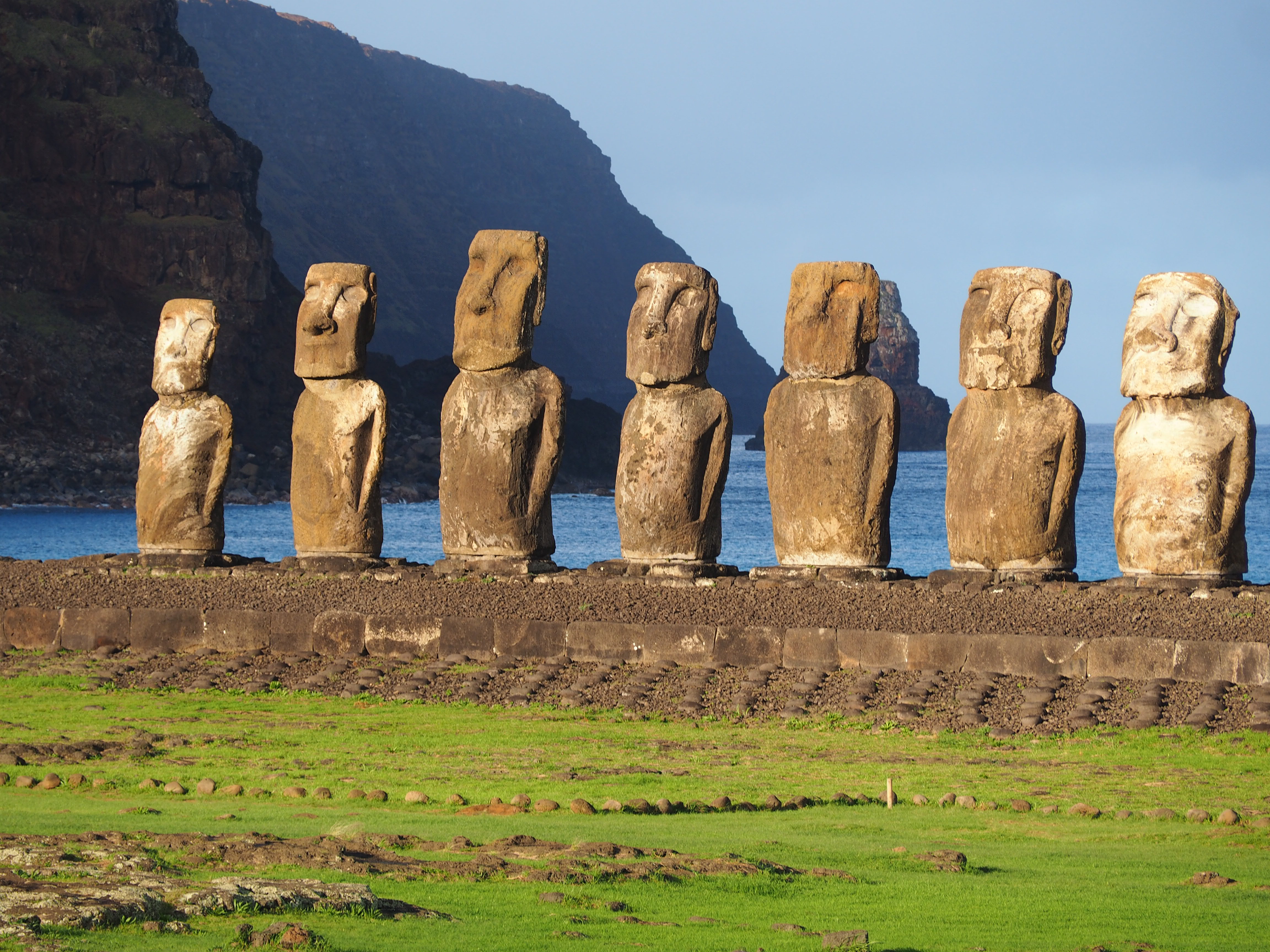Moai Meaning 
